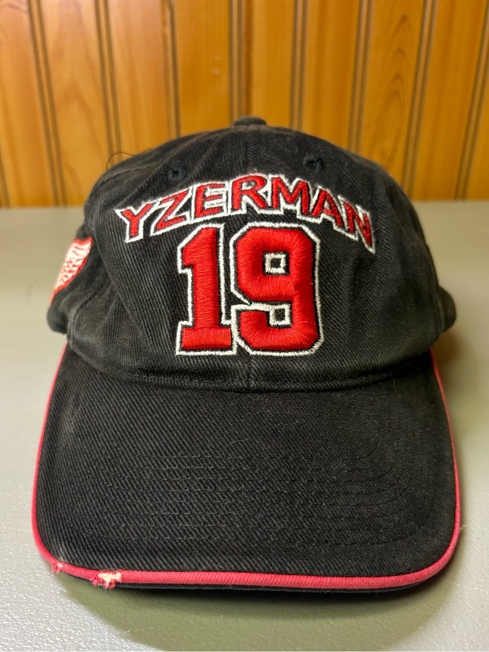 NHL Yzerman 19 Black and Red Baseball Cap